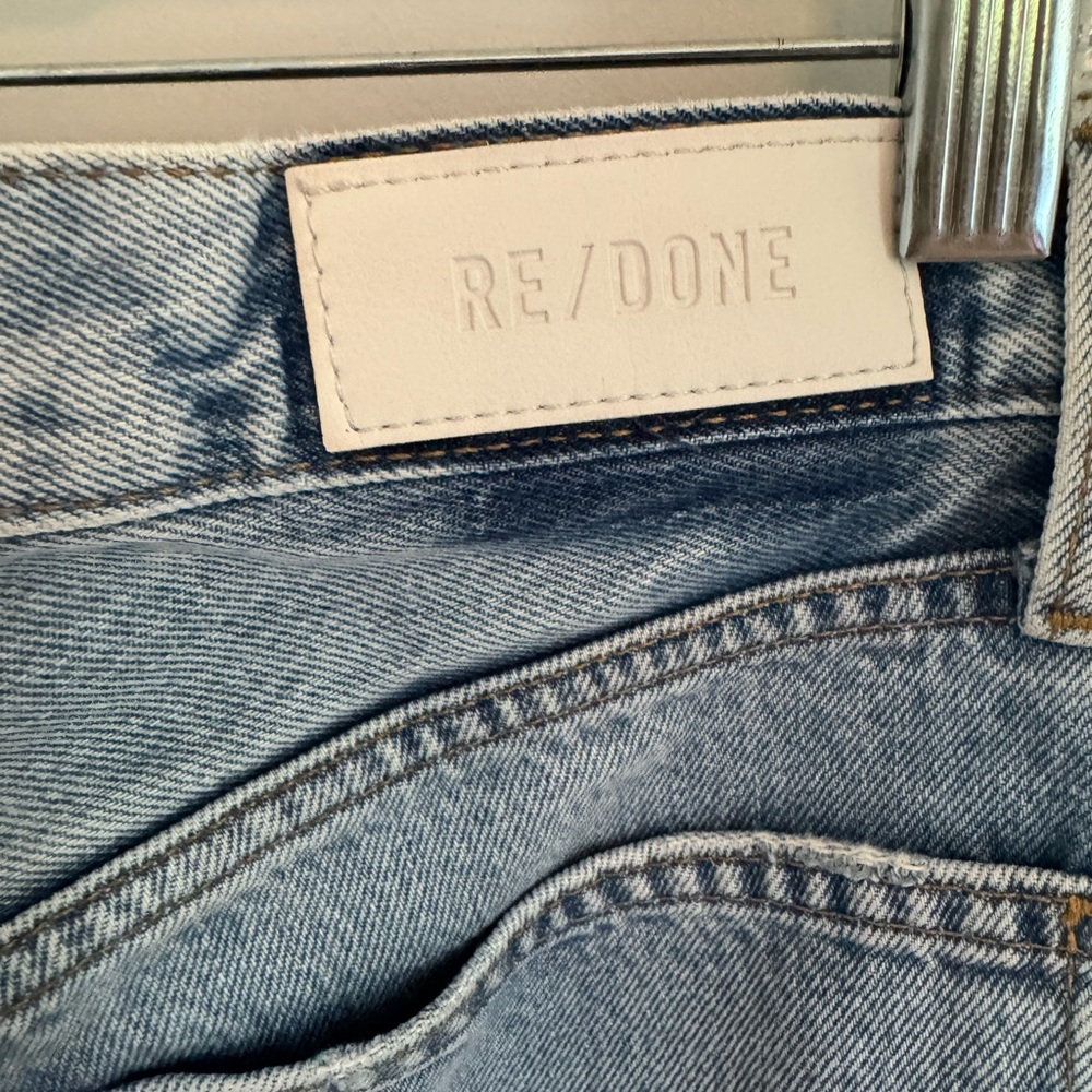 Re/Done Relaxed Light Blue Jeans with button fly NWOT size 28 - Picture 7 of 7
